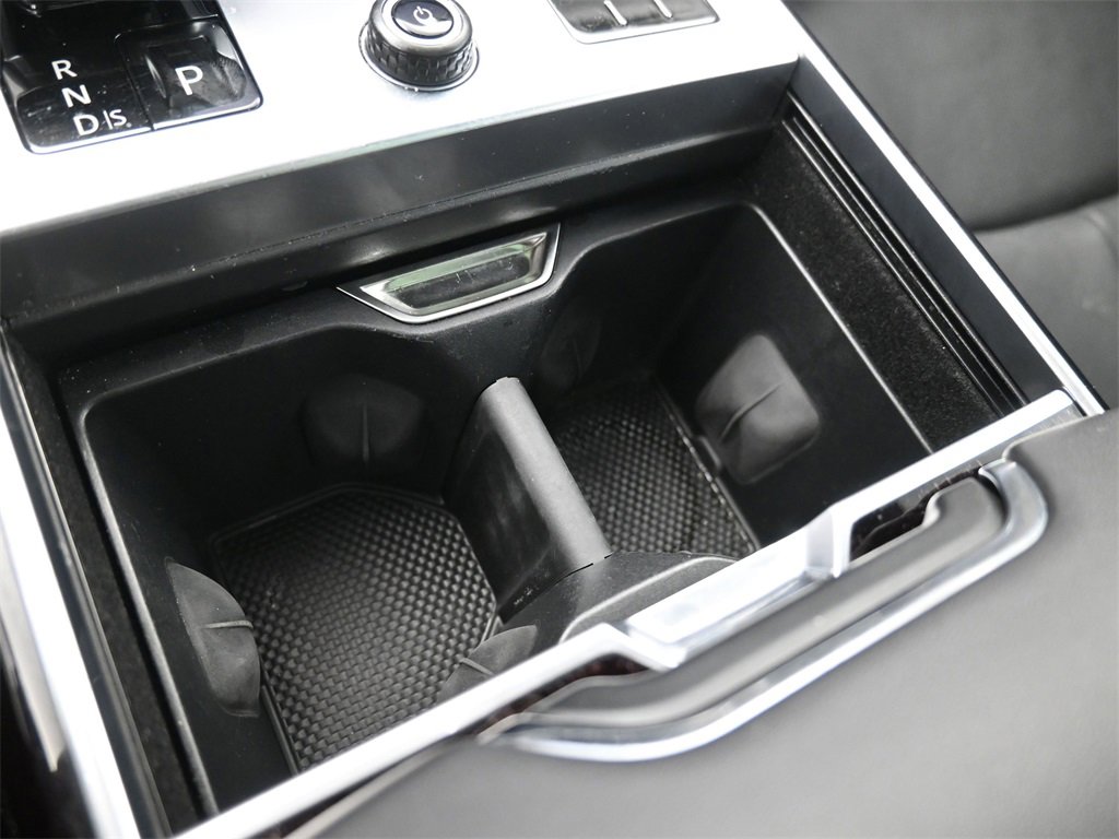 Used 2023 Land Rover Range Rover SE image 26