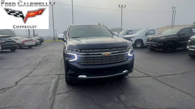 Used 2023 Chevrolet Tahoe Premier RWD image 3