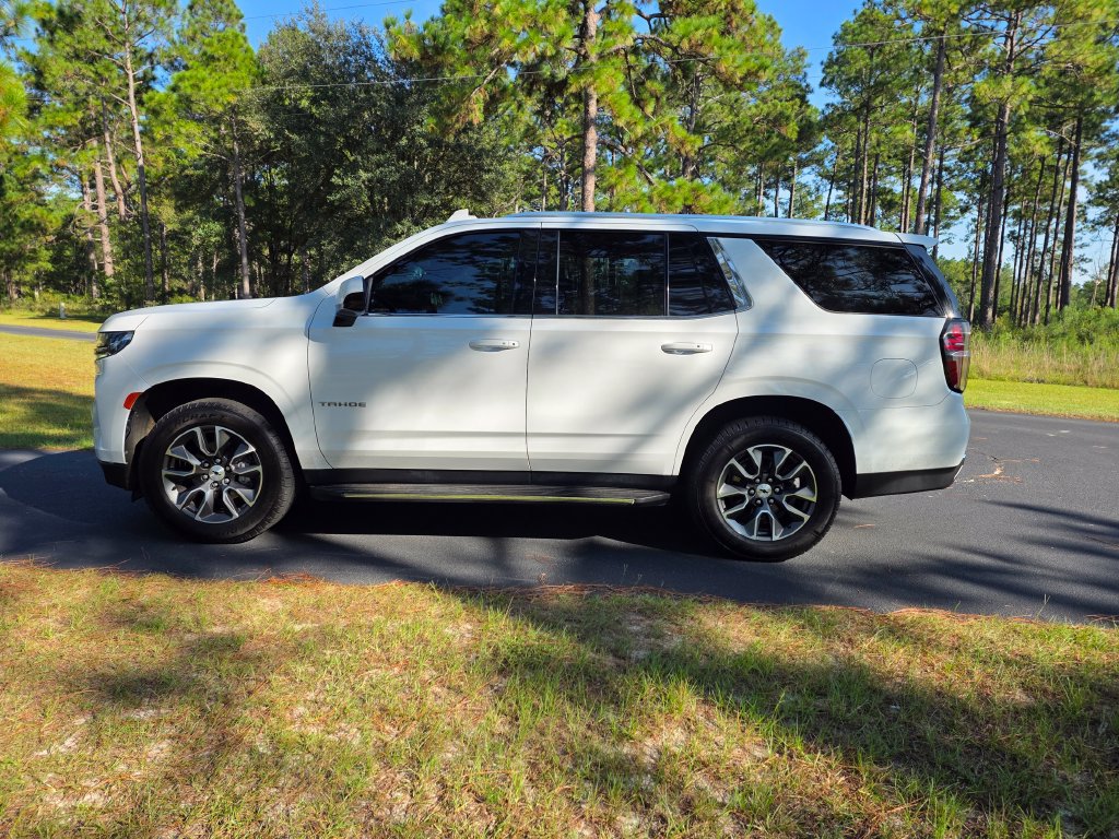 Used 2021 Chevrolet Tahoe LT RWD image 2