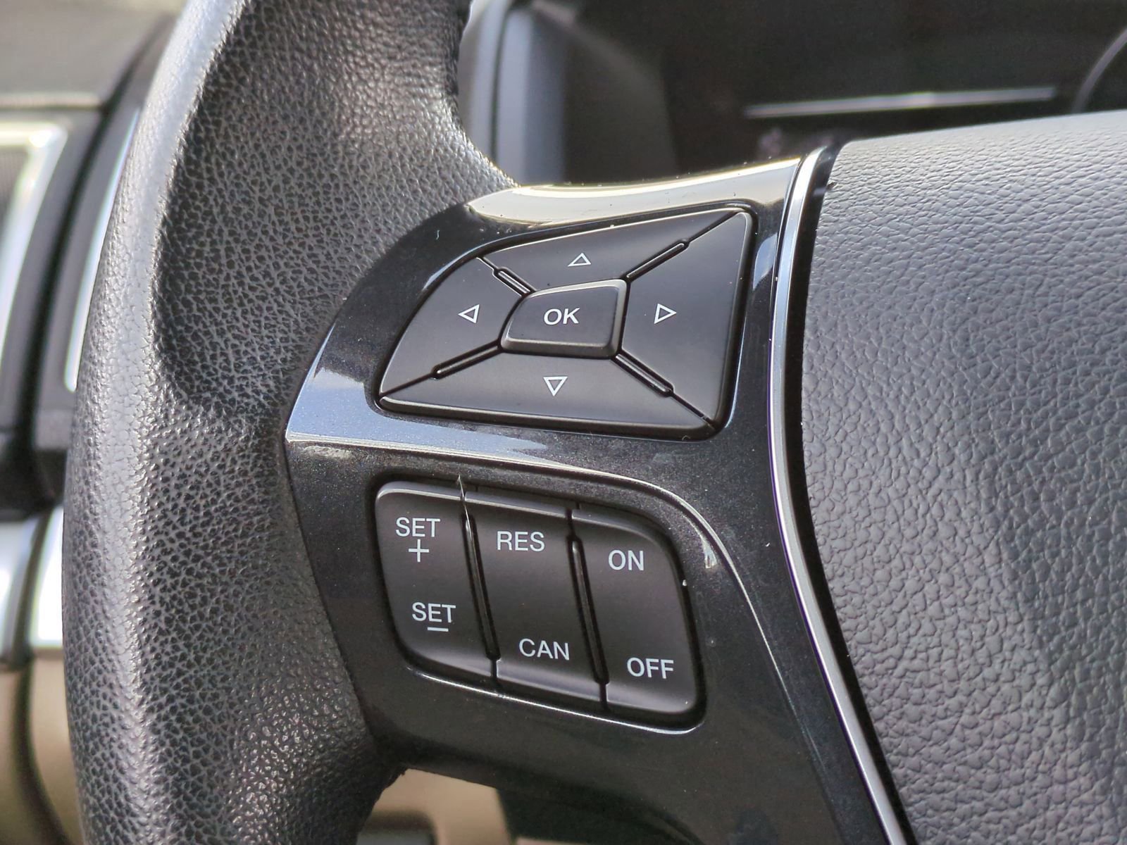 Used 2017 Ford Explorer Limited w/ Equipment Group 301A image 32