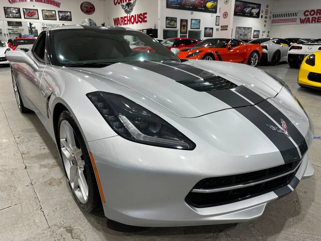 Used 2014 Chevrolet Corvette Stingray Coupe RWD image 4