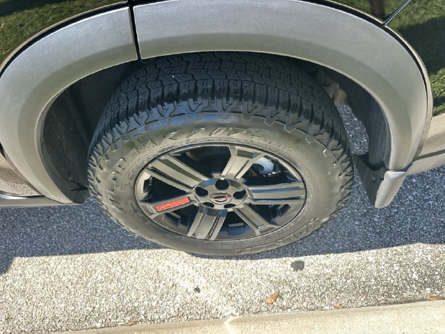 Certified 2025 Nissan Rogue SV AWD/4WD image 10