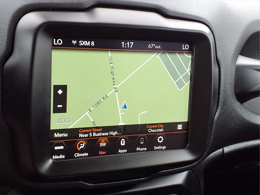 Used 2023 Jeep Renegade Latitude AWD/4WD image 12