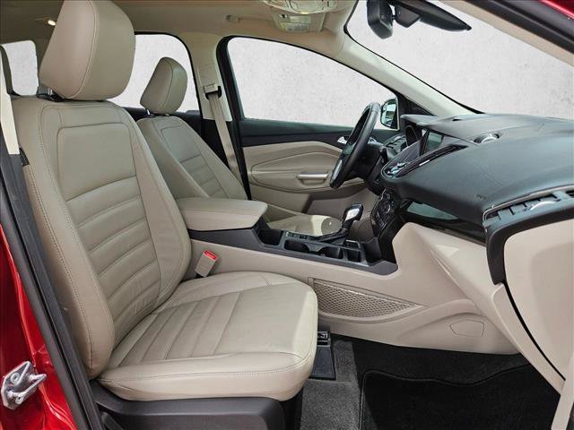 Used 2018 Ford Escape Titanium FWD image 22