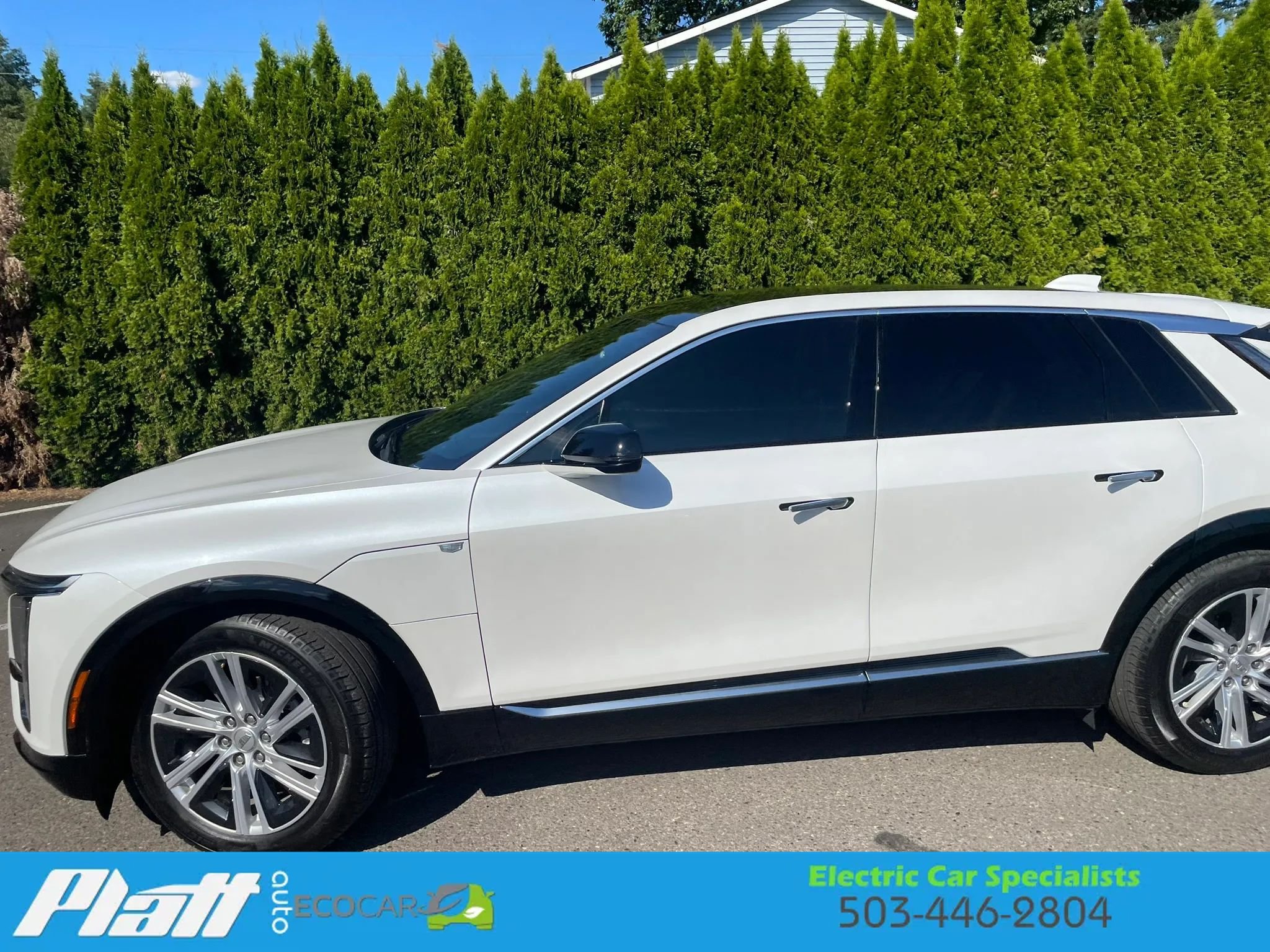 Used 2024 Cadillac Lyriq Tech w/ LPO, Floor Liner Package RWD image 5