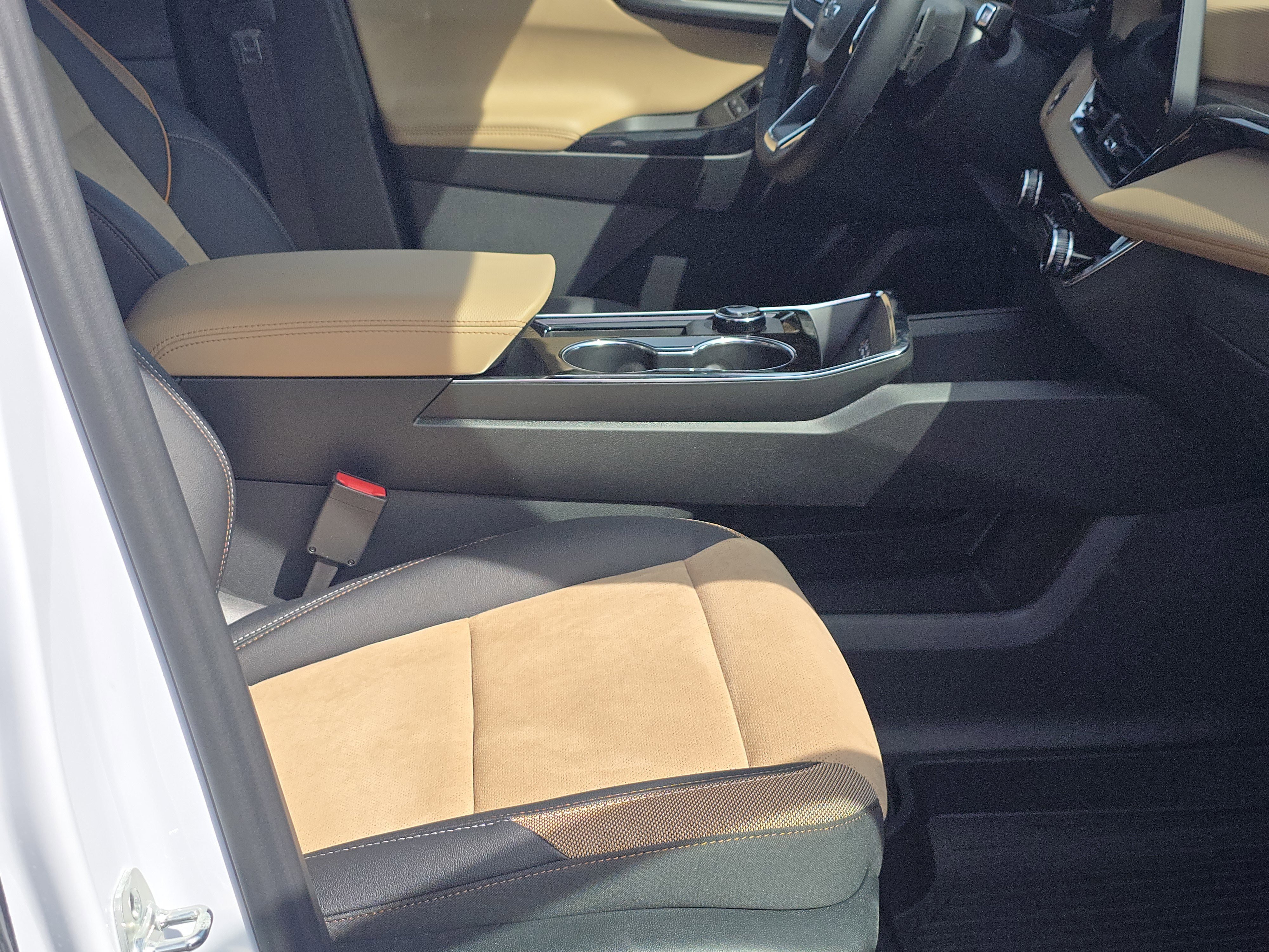 New 2026 Chevrolet Equinox ACTIV image 24