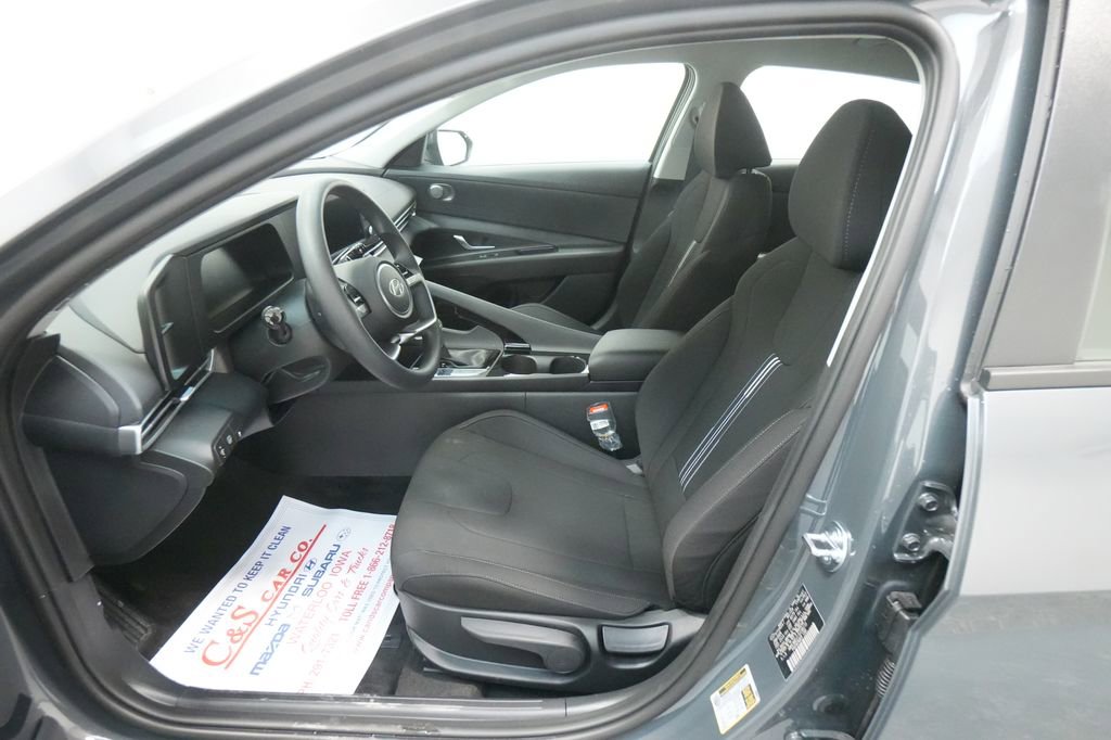 New 2026 Hyundai Elantra Blue w/ Cargo Package image 15