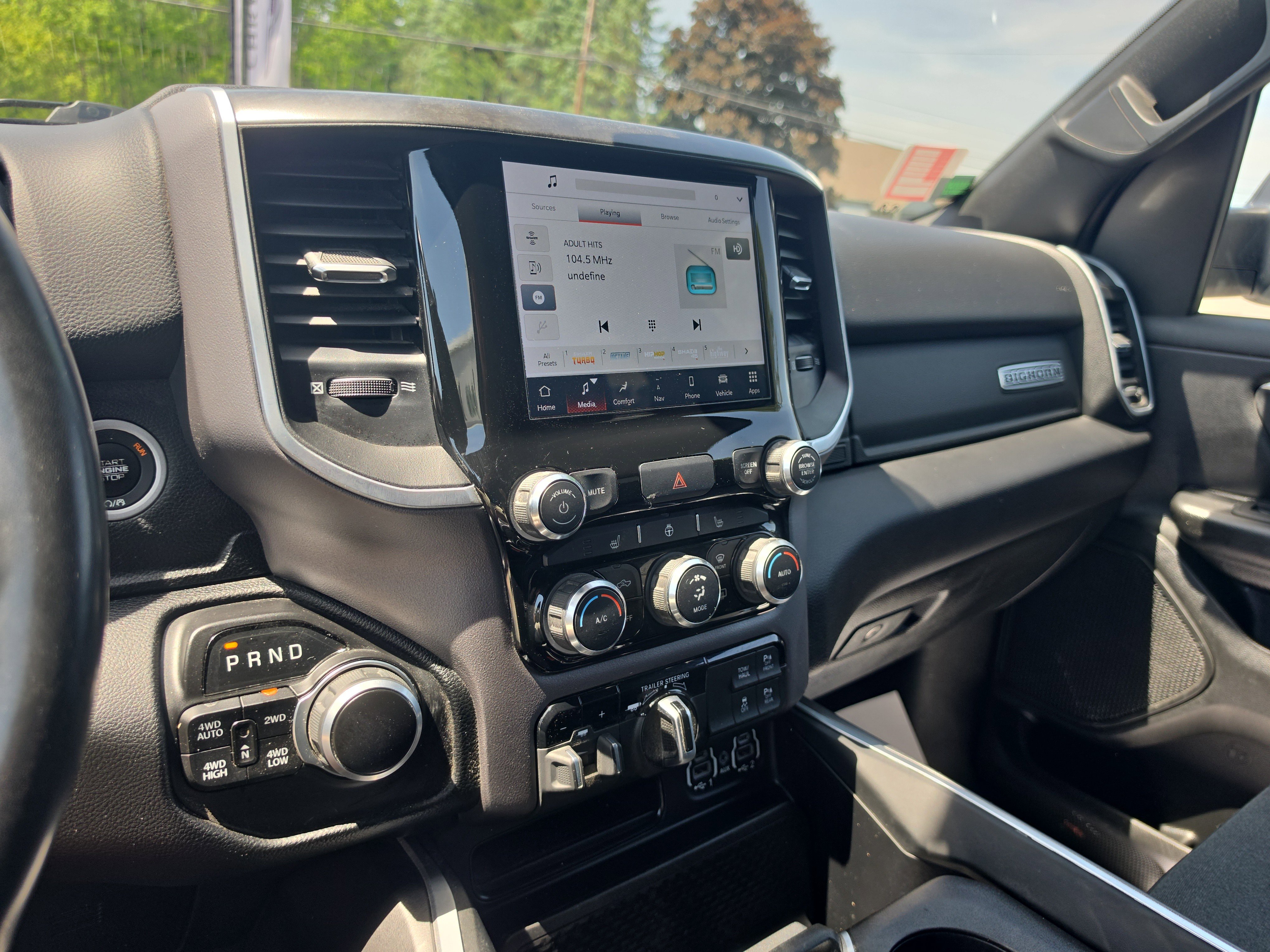 Used 2022 RAM 1500 Big Horn AWD/4WD image 24