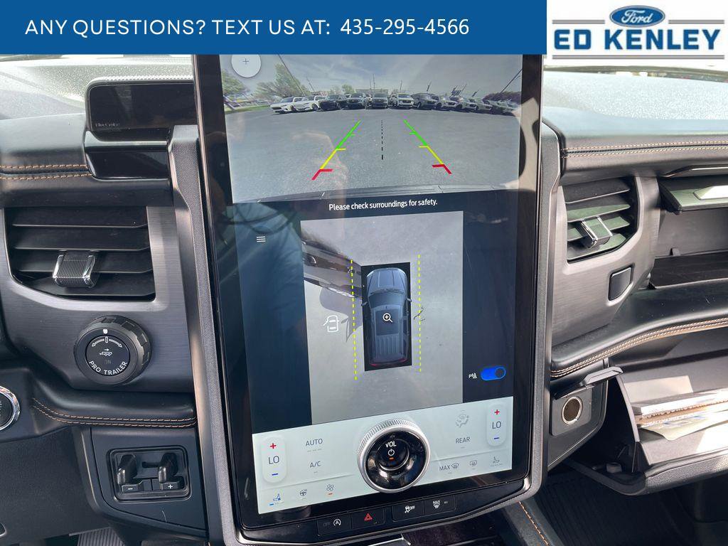 Used 2023 Ford Expedition Max Platinum AWD/4WD image 12