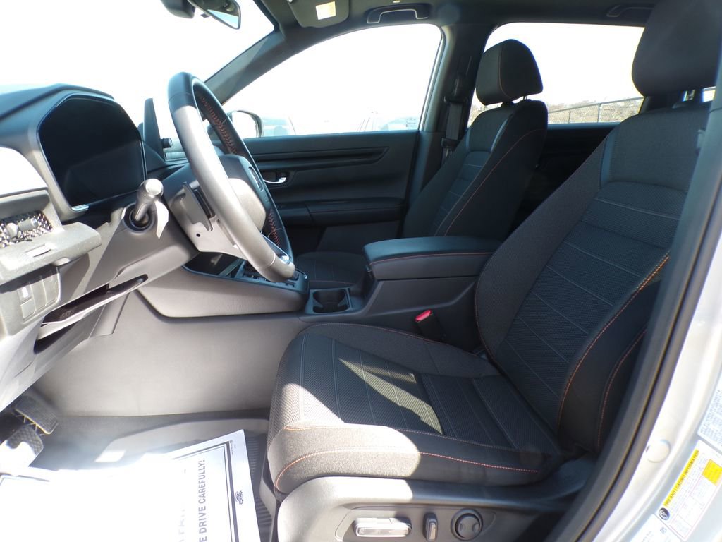 Used 2025 Honda CR-V Sport image 16