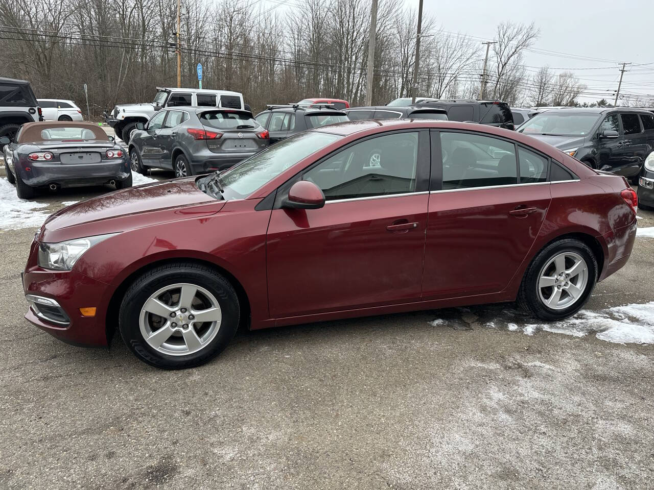 Used 2015 Chevrolet Cruze LT FWD image 3