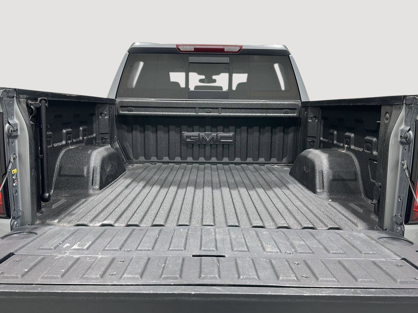 Used 2021 GMC Sierra 1500 SLT w/ SLT Premium Plus Package image 23