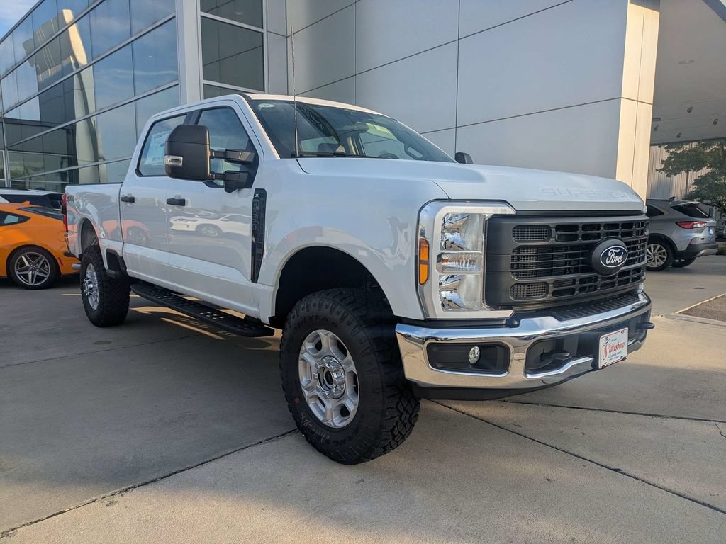 New 2027 Ford F250 XL w/ 360-Degree Camera Package AWD/4WD image 2