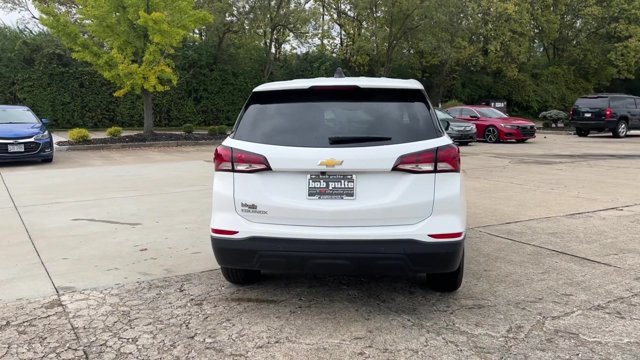 Used 2024 Chevrolet Equinox LS w/ LS Convenience Package FWD image 9
