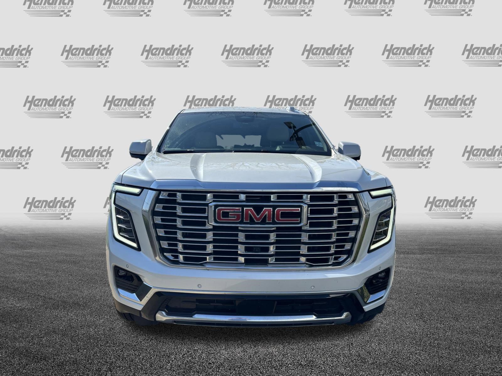 Used 2025 GMC Yukon Denali w/ LPO, Floor Liner Package image 3