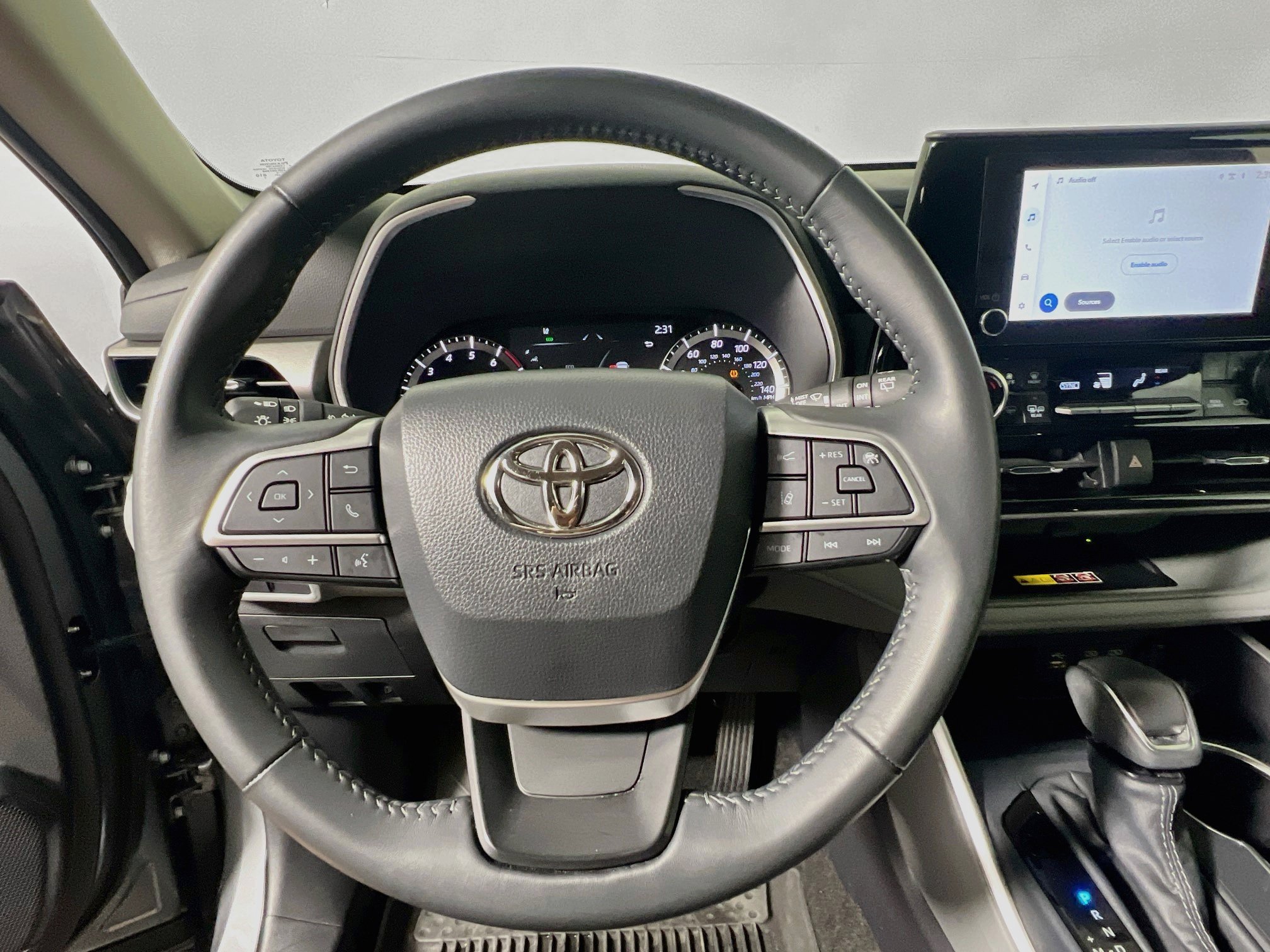 Used 2026 Toyota Highlander XLE AWD/4WD image 17