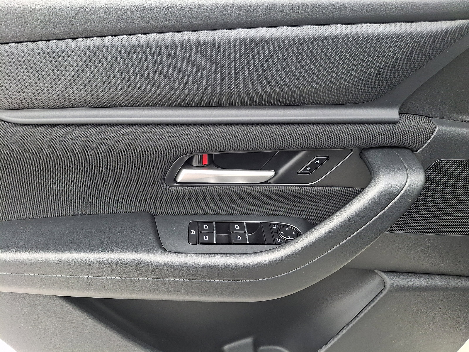 Used 2025 MAZDA CX-90 3.3 Turbo w/ Select Package image 13