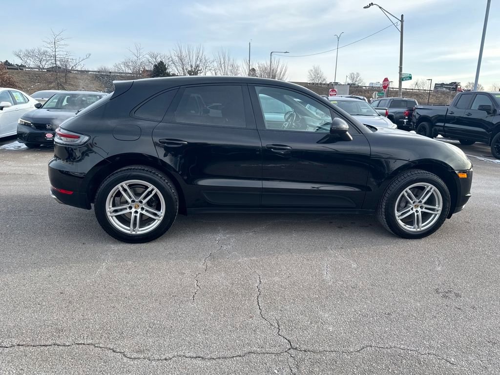 Used 2019 Porsche Macan Base image 8