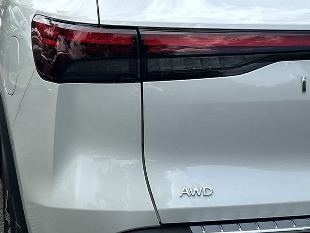 Certified 2025 INFINITI QX60 Autograph w/ Cargo Package AWD/4WD image 12