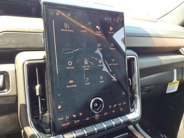 New 2026 GMC Yukon Denali AWD/4WD image 13