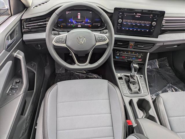 New 2026 Volkswagen Jetta SE FWD image 14
