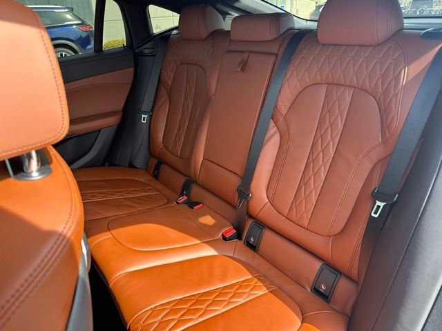 Certified 2026 BMW X6 xDrive40i image 29