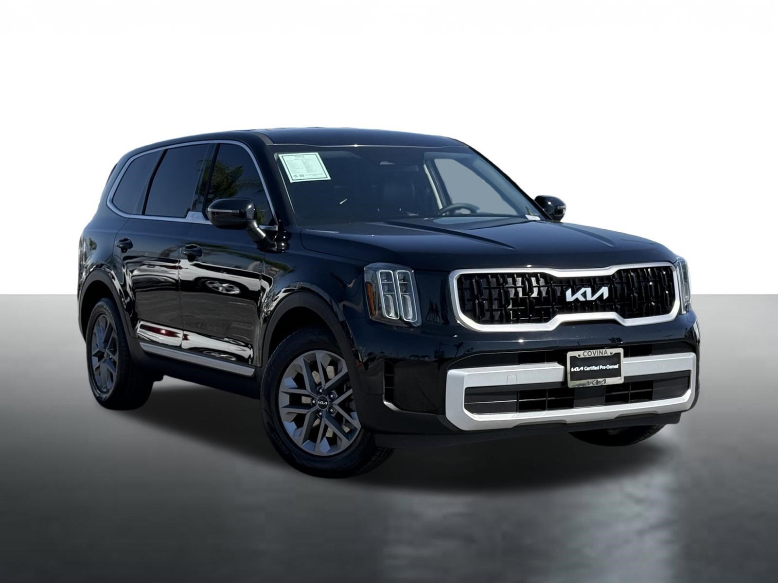 Certified 2025 Kia Telluride LX image 1