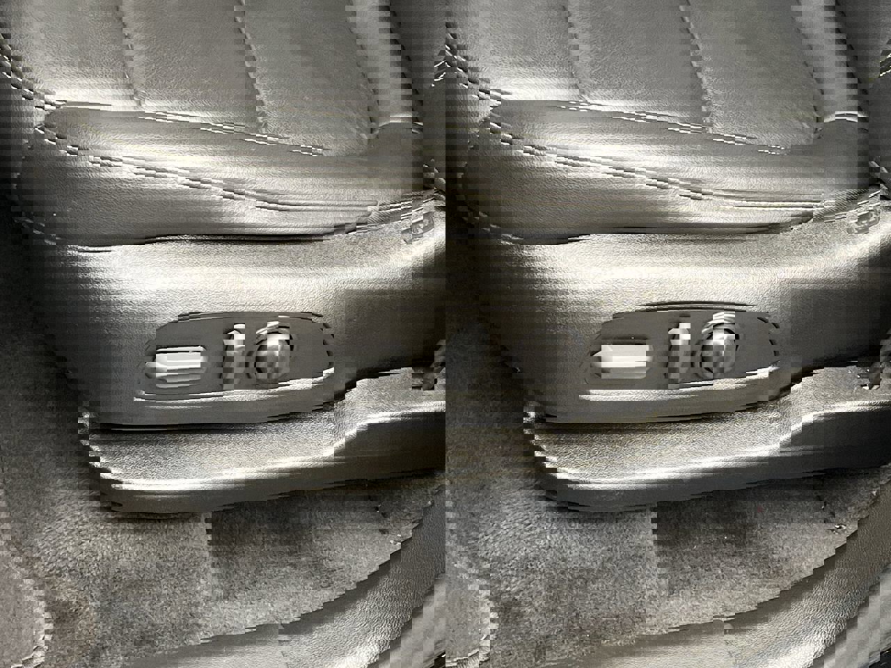 Certified 2023 Chevrolet Traverse LT w/ LT Premium Package image 11