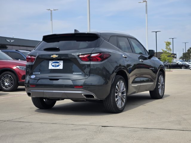 Used 2019 Chevrolet Blazer Premier w/ Driver Confidence II Package FWD image 4