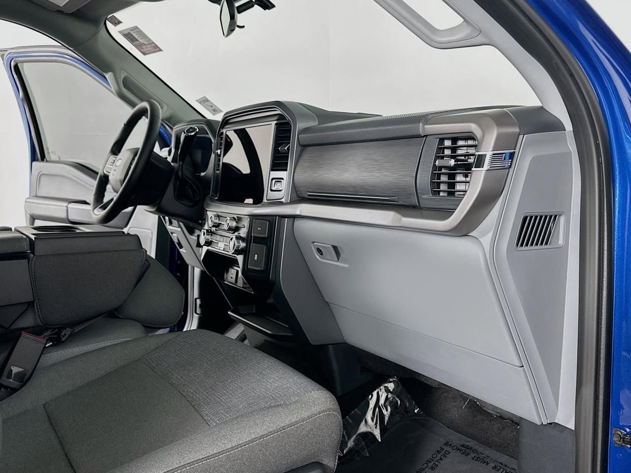 Used 2025 Ford F150 XLT w/ Equipment Group 301A Standard image 35