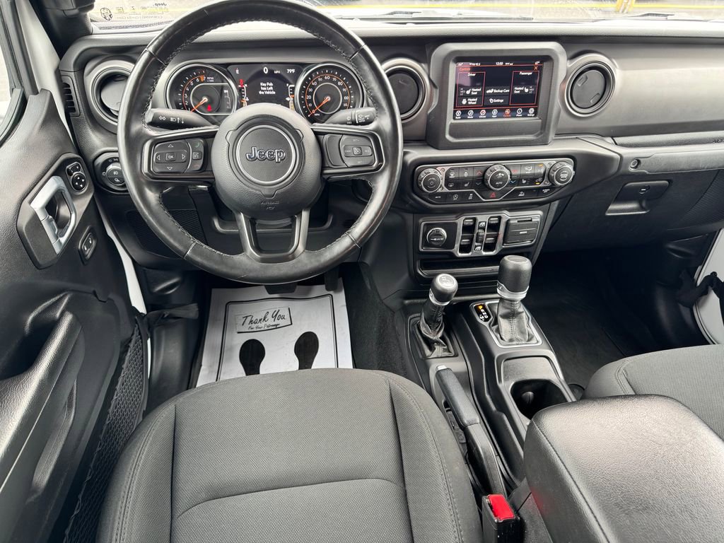 Used 2022 Jeep Gladiator Sport AWD/4WD image 17