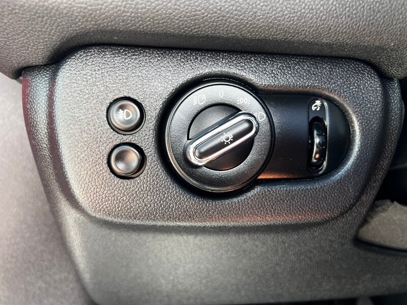 Used 2024 MINI Cooper Clubman S AWD/4WD image 29