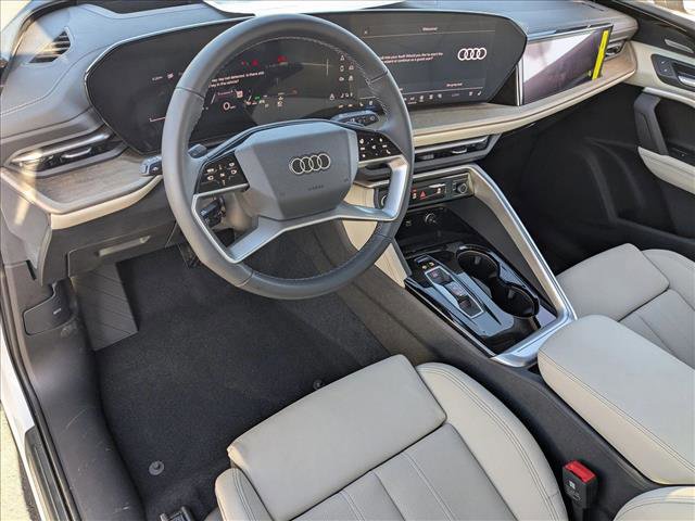 New 2025 Audi Q5 Prestige image 3