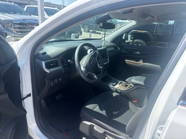 Used 2023 GMC Acadia SLE FWD image 5