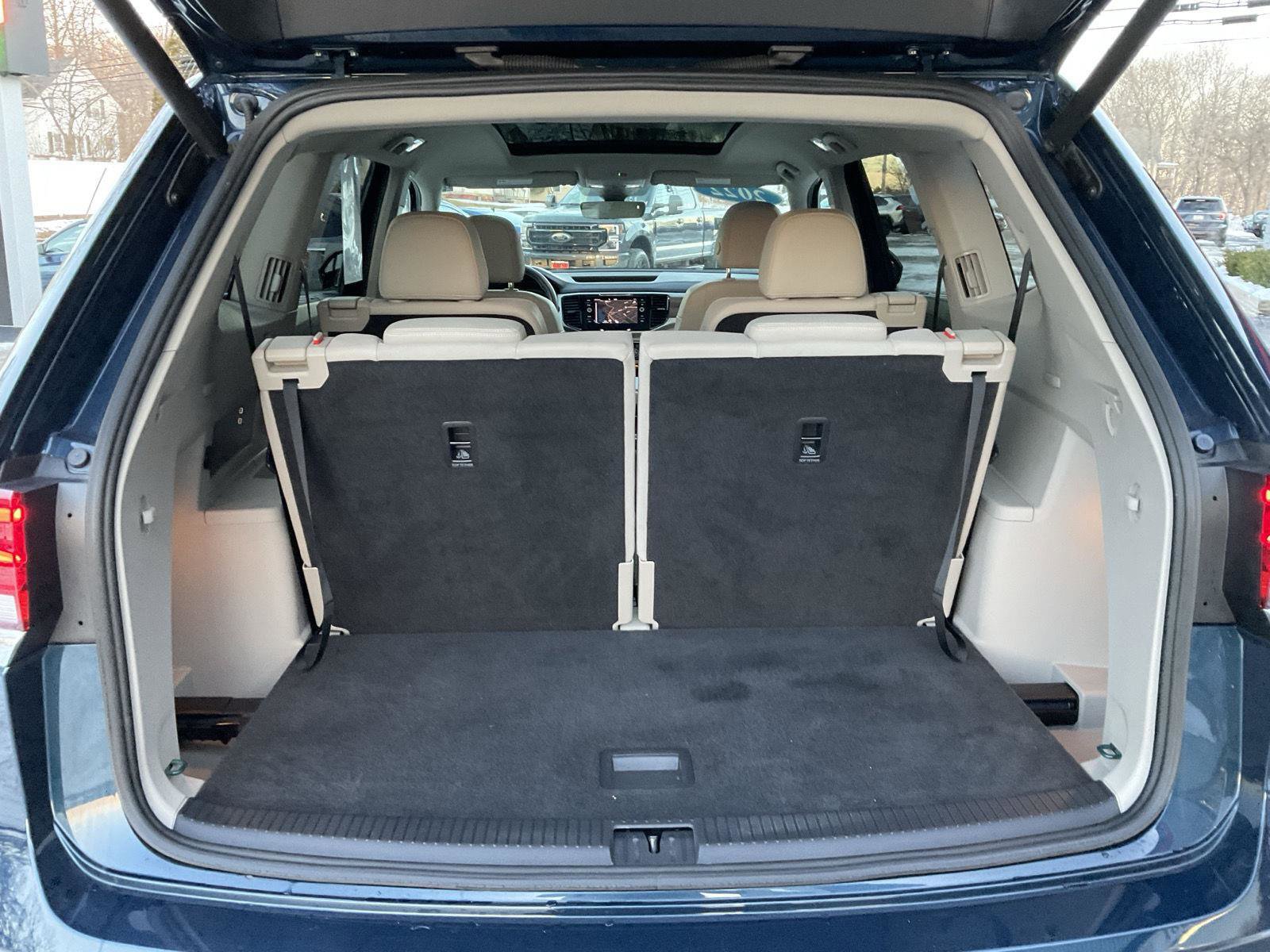 Used 2022 Volkswagen Atlas SEL image 29