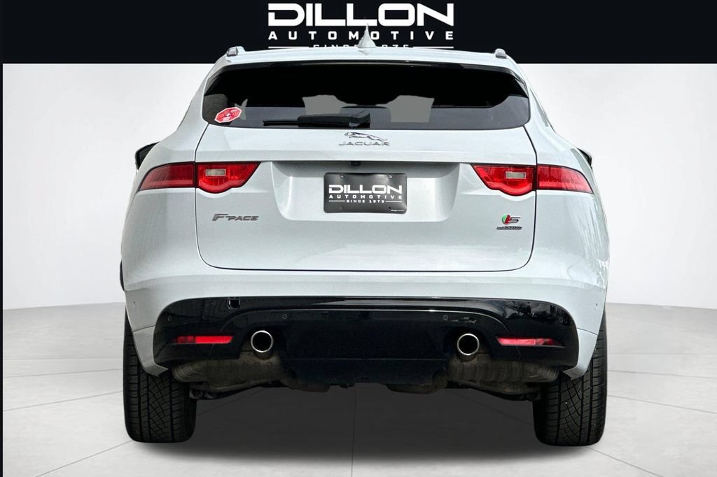 Used 2017 Jaguar F-PACE S AWD/4WD image 5