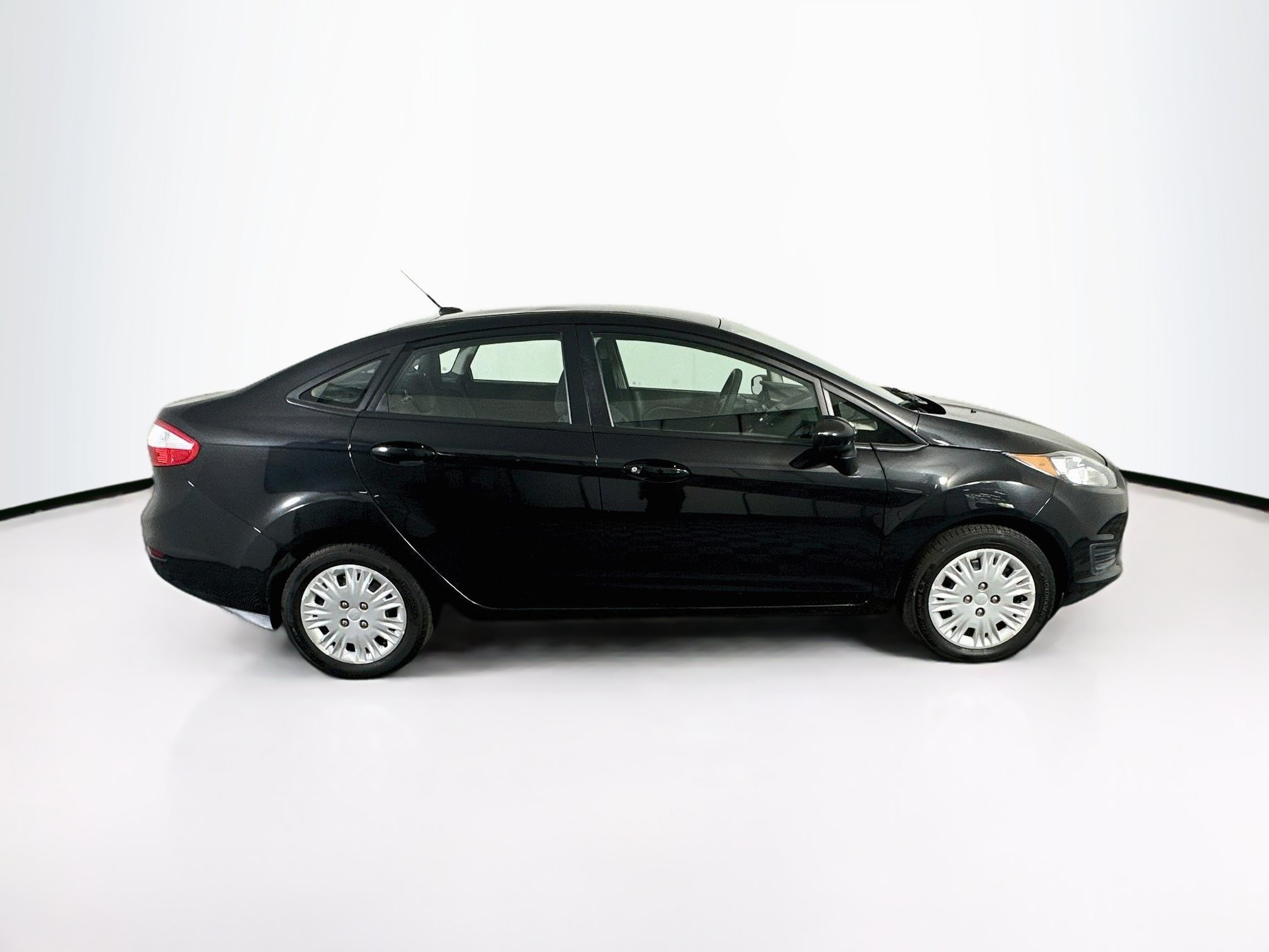 Used 2014 Ford Fiesta S FWD image 10
