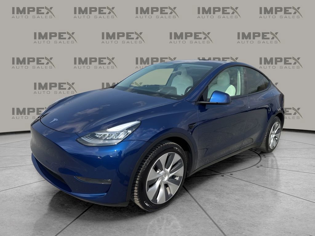 Used 2021 Tesla Model Y Long Range image 1
