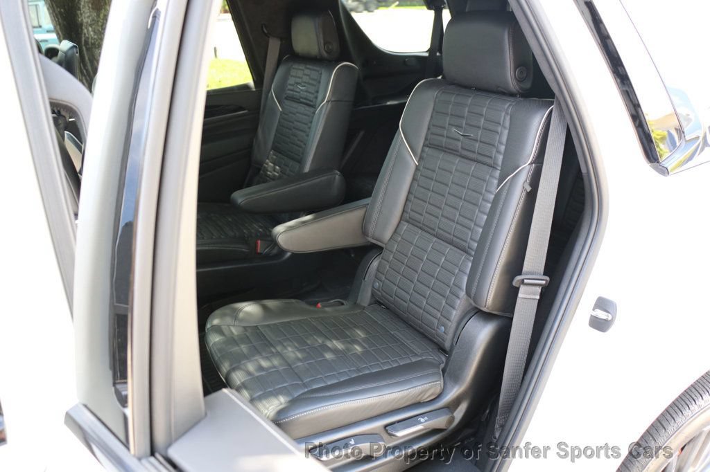 Used 2023 Cadillac Escalade V AWD/4WD image 36
