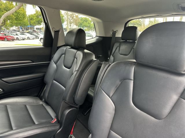 Used 2025 Kia Telluride S FWD image 27