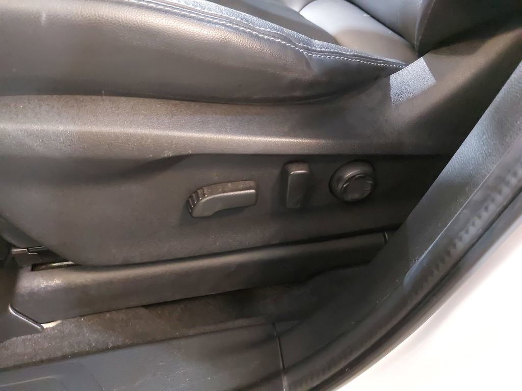 Certified 2024 Subaru Ascent Limited image 30