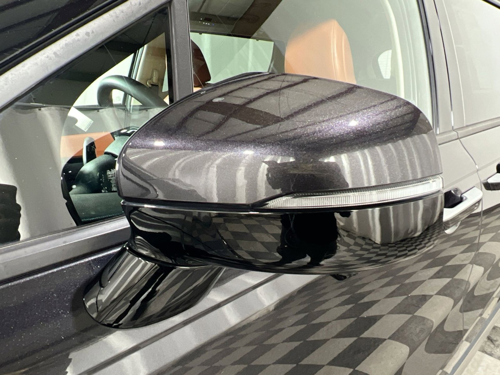 Used 2023 Kia Carnival SX image 14