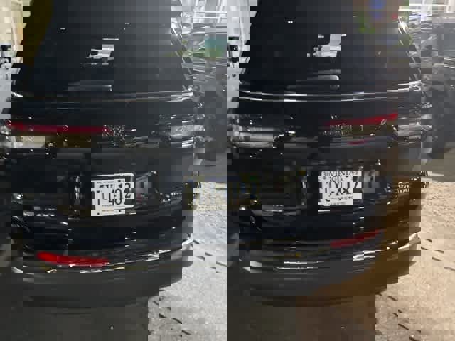 Used 2021 Jeep Grand Cherokee L Laredo w/ Luxury Tech Group I image 10