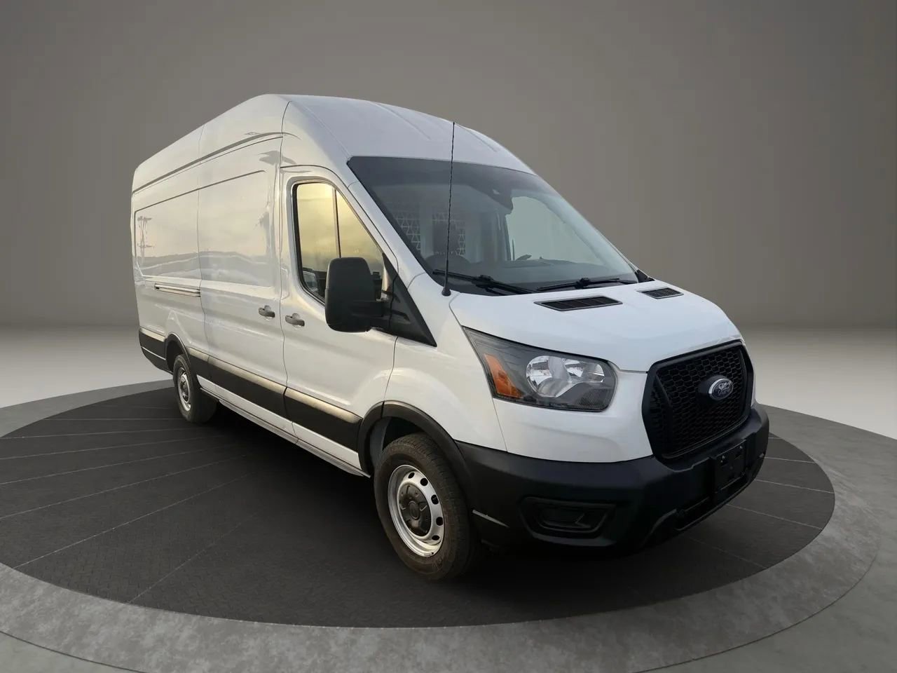 Used 2021 Ford Transit 250 148 High Roof Extended RWD image 10