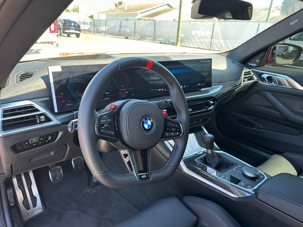 Used 2026 BMW M4 Coupe w/ Executive Package image 15