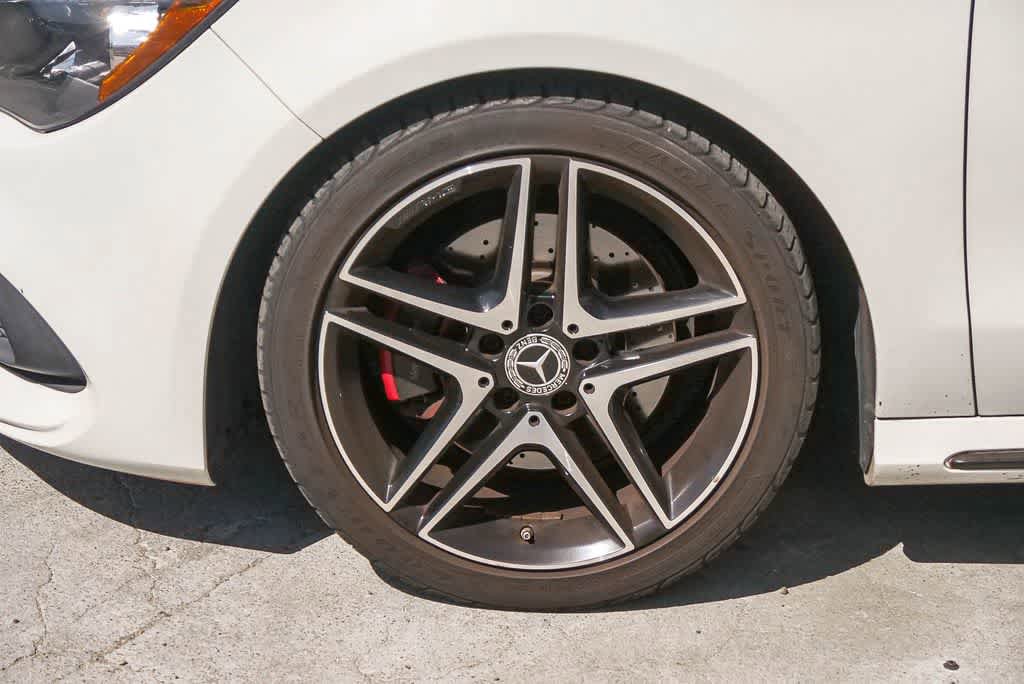 Used 2018 Mercedes-Benz CLA 250 image 5