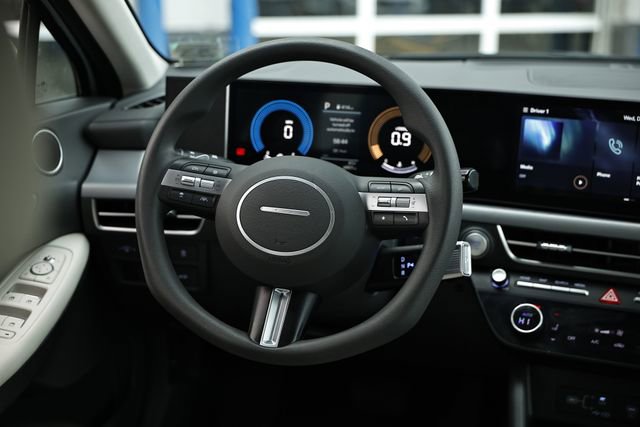 Used 2024 Hyundai Sonata SEL image 23