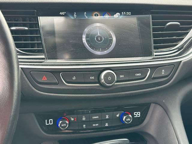 Used 2018 Buick Regal Essence w/ Driver Confidence Package #1 image 22