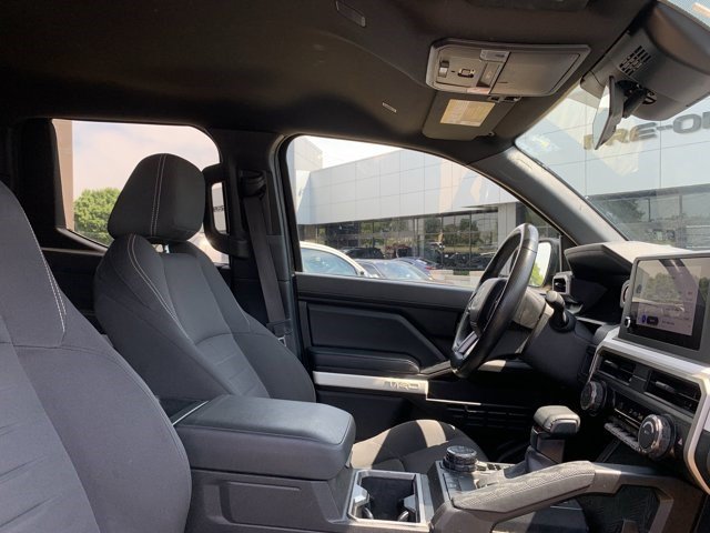 Used 2024 Toyota Tacoma TRD Off-Road AWD/4WD image 35