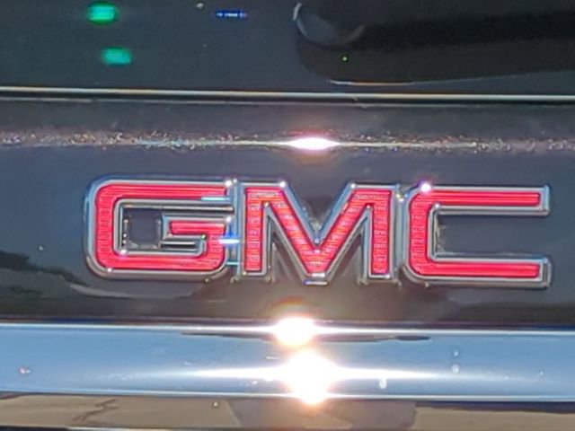 Used 2018 GMC Terrain SLT w/ Infotainment Package II AWD/4WD image 33
